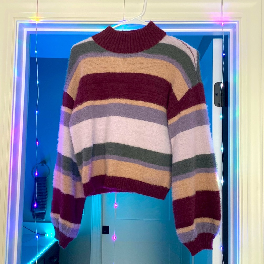 Wild Fable Sweater. Cozy, thick, very good quality! Barely Worn. Size Small.